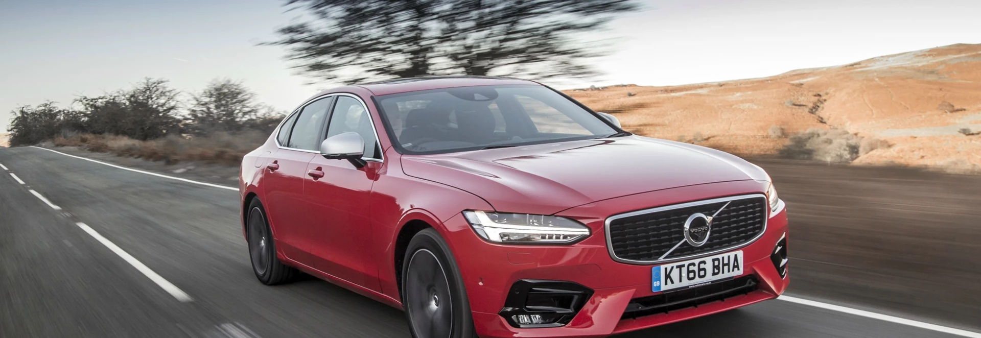 Volvo S90 D4 R-Design saloon review